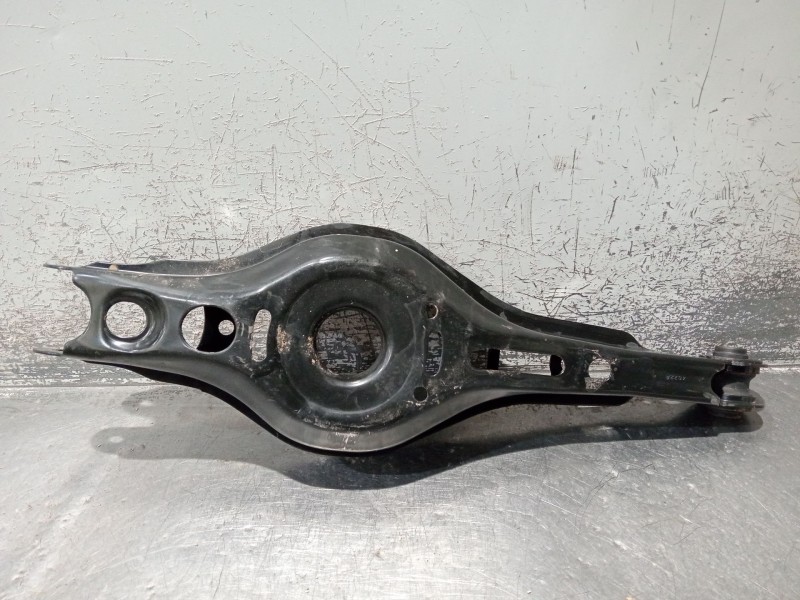 Recambio de brazo suspension inferior trasero derecho para toyota c-hr (_x1_) 2.0 hybrid (maxh10) referencia OEM IAM   