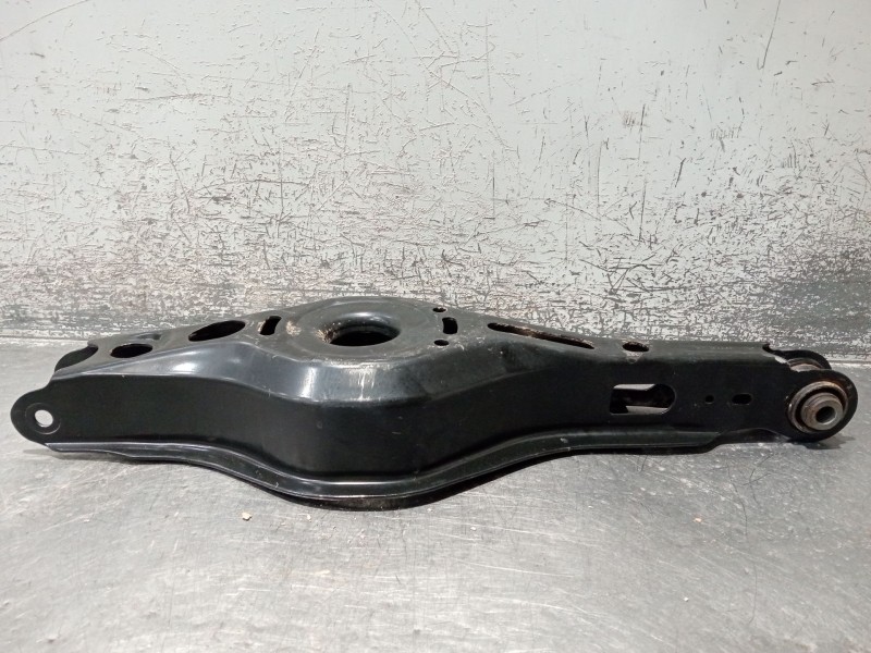 Recambio de brazo suspension inferior trasero derecho para toyota c-hr (_x1_) 2.0 hybrid (maxh10) referencia OEM IAM   