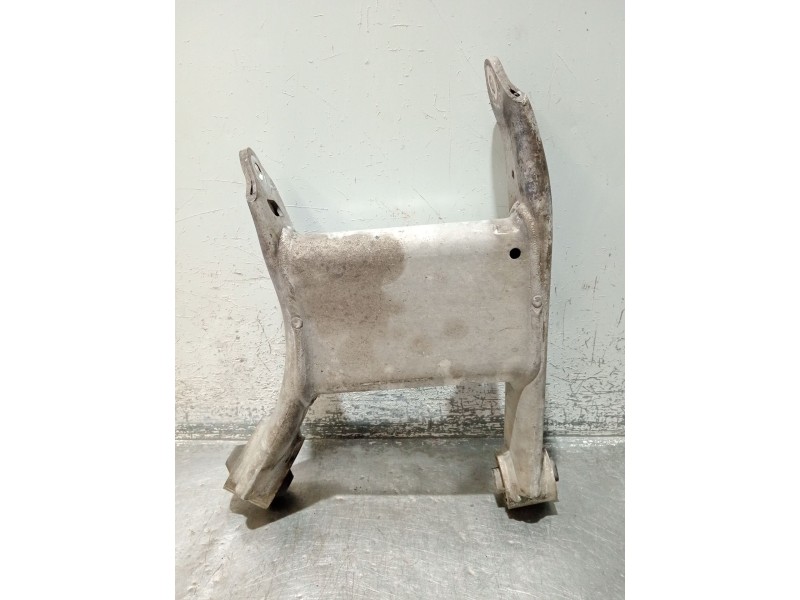 Recambio de brazo suspension inferior trasero izquierdo para bmw 5 (e39) 525 d referencia OEM IAM   