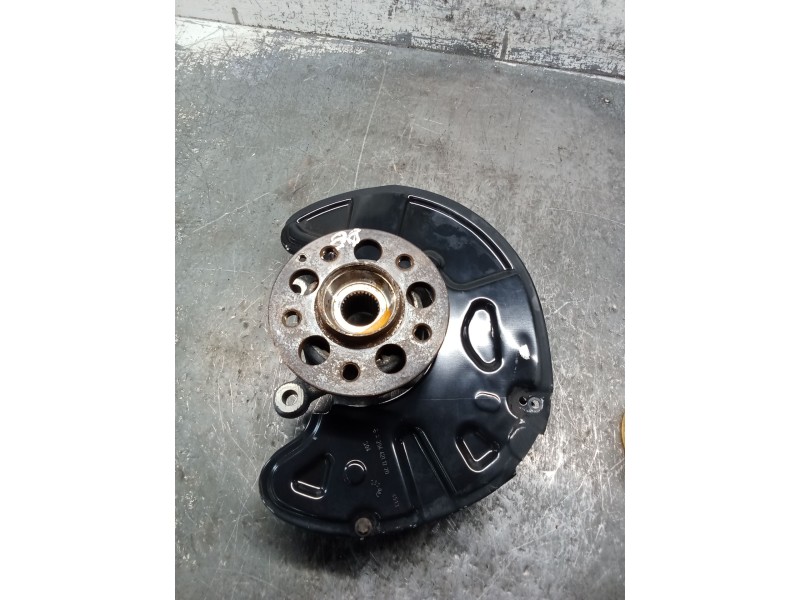 Recambio de mangueta delantera derecha para mercedes-benz clase glk (x204) 220 cdi 4-matic (204.984, 204.997) referencia OEM IAM