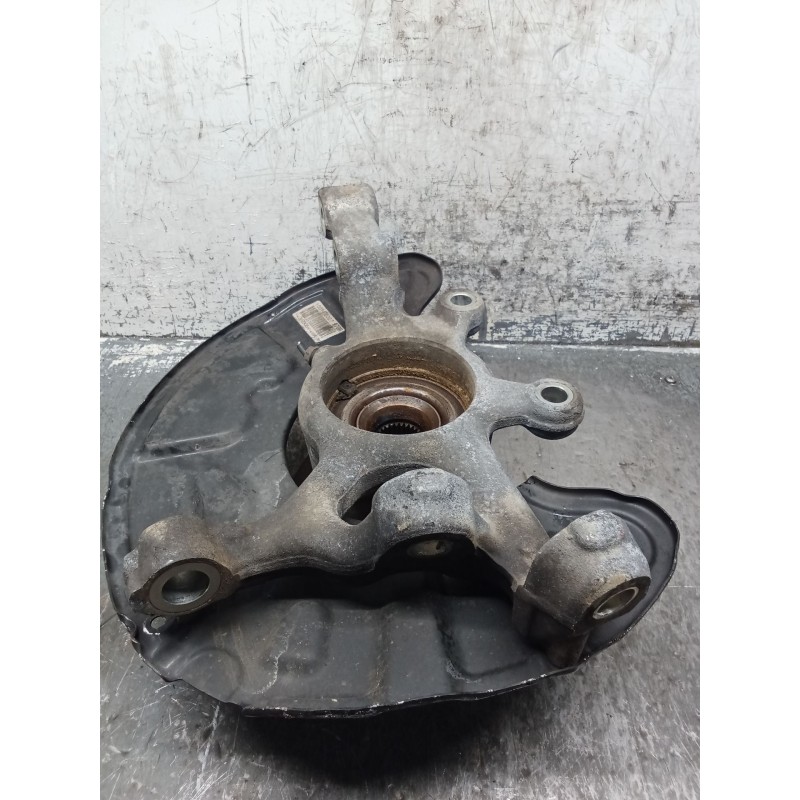 Recambio de mangueta delantera derecha para mercedes-benz clase glk (x204) 220 cdi 4-matic (204.984, 204.997) referencia OEM IAM