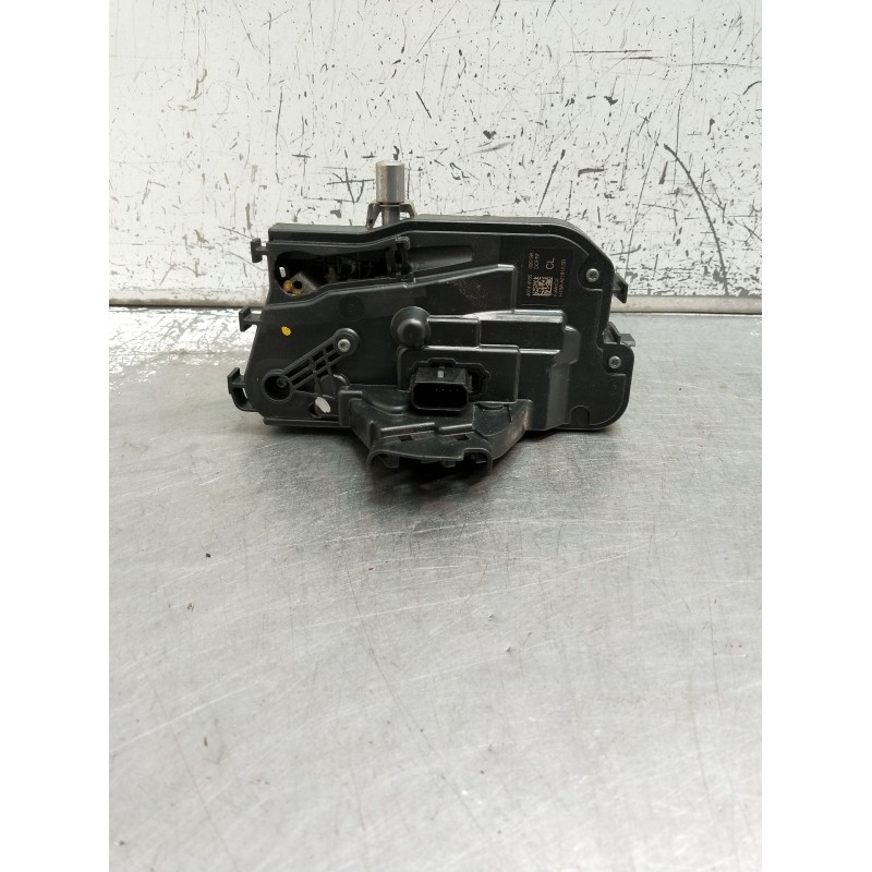 Recambio de motor cierre centralizado delantero derecho para ford fiesta (ce1) cool&connect referencia OEM IAM H1BAS21812SB 5P 