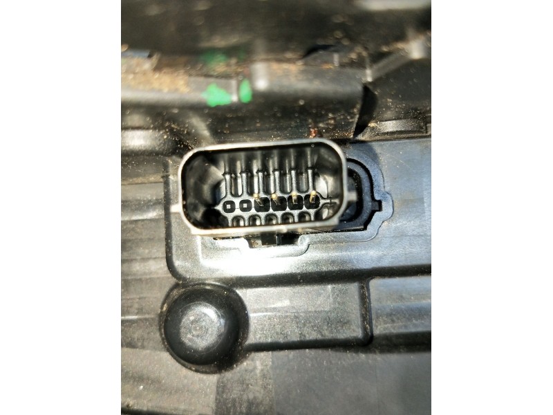 Recambio de motor cierre centralizado trasero izquierdo para ford fiesta (ce1) cool&connect referencia OEM IAM H1BAA26413CB 5P 