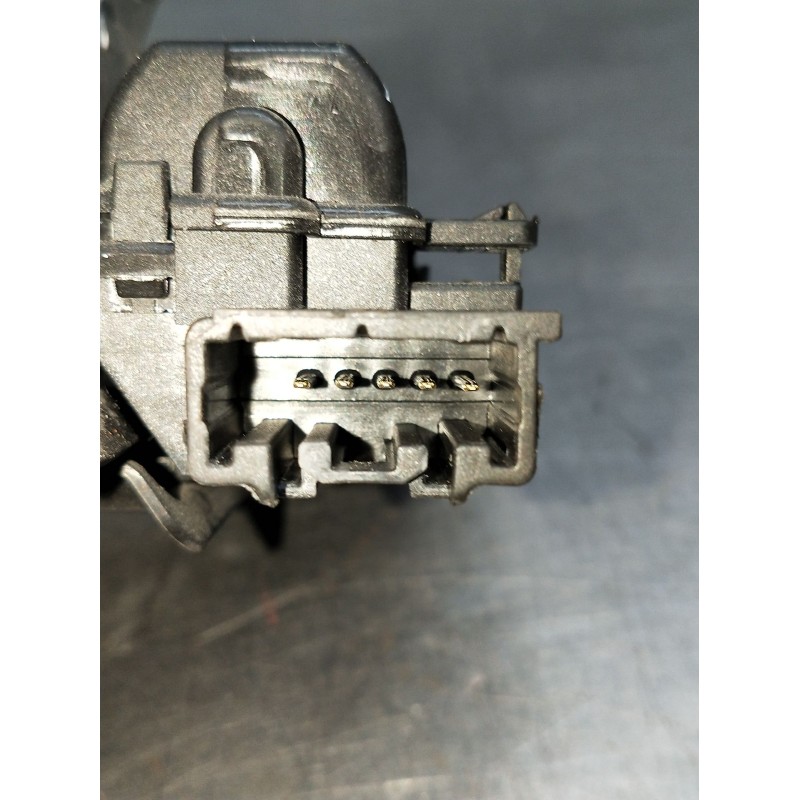 Recambio de motor cierre centralizado porton para ford fiesta (ce1) cool&connect referencia OEM IAM H1BAN442A66AA 5P 01041613000
