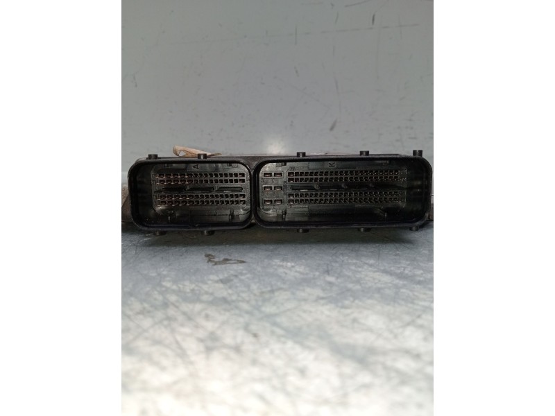 Recambio de centralita motor uce para hyundai ix35 (lm, el, elh) 1.7 crdi referencia OEM IAM 0281031420 391992ABB3 13540185