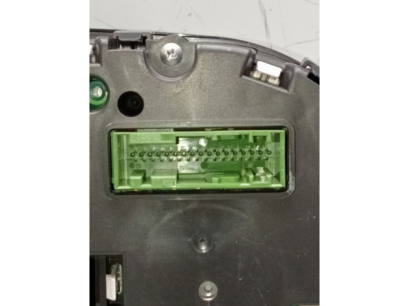 Recambio de cuadro instrumentos para jaguar e-pace (x540) 2.0 d180 awd referencia OEM IAM J9C310849EE  