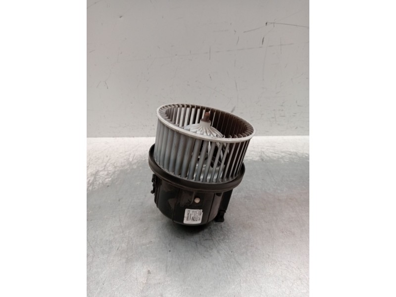 Recambio de motor calefaccion para jaguar e-pace (x540) 2.0 d180 awd referencia OEM IAM EC069002  