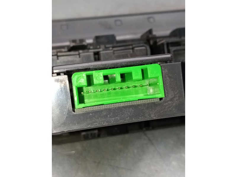 Recambio de mando multifuncion para jaguar e-pace (x540) 2.0 d180 awd referencia OEM IAM J9C311654AA 274929460243 