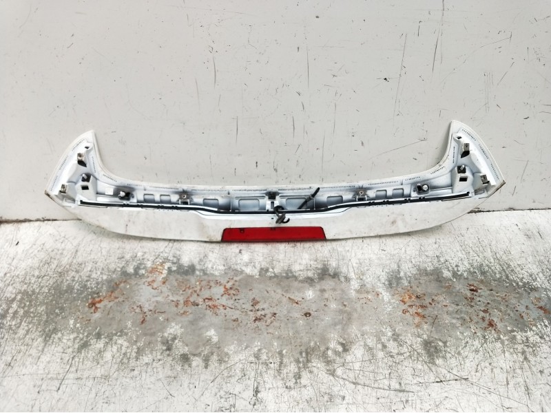 Recambio de aleron trasero para ford fiesta (ce1) cool&connect referencia OEM IAM   