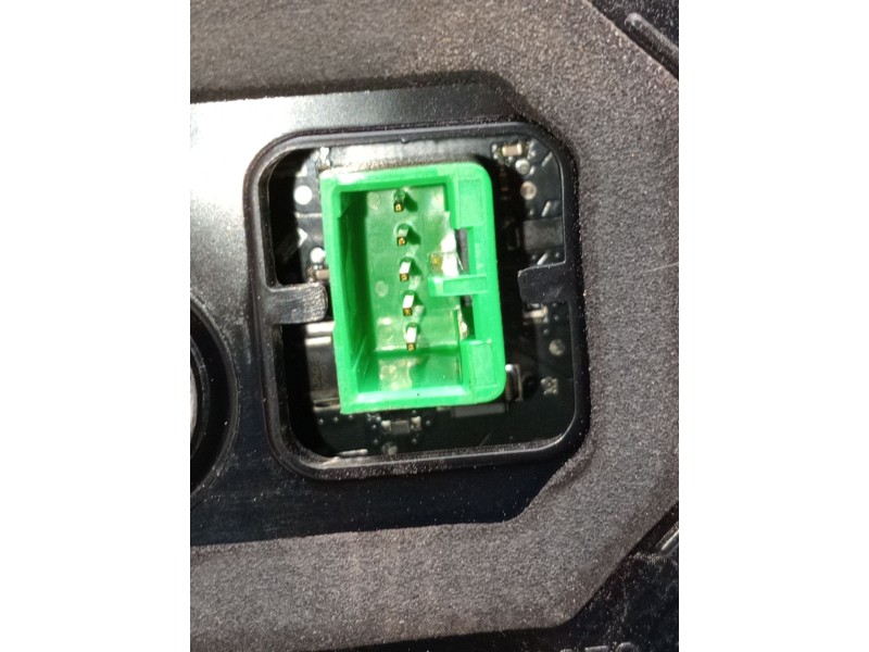 Recambio de piloto trasero derecho interior para jaguar e-pace (x540) 2.0 d180 awd referencia OEM IAM J9C313192CC 00206372030000