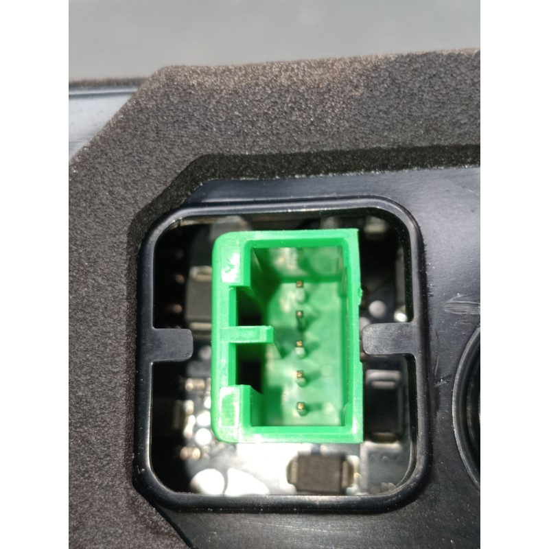 Recambio de piloto trasero izquierdo interior para jaguar e-pace (x540) 2.0 d180 awd referencia OEM IAM J9C313193CC 002063730300