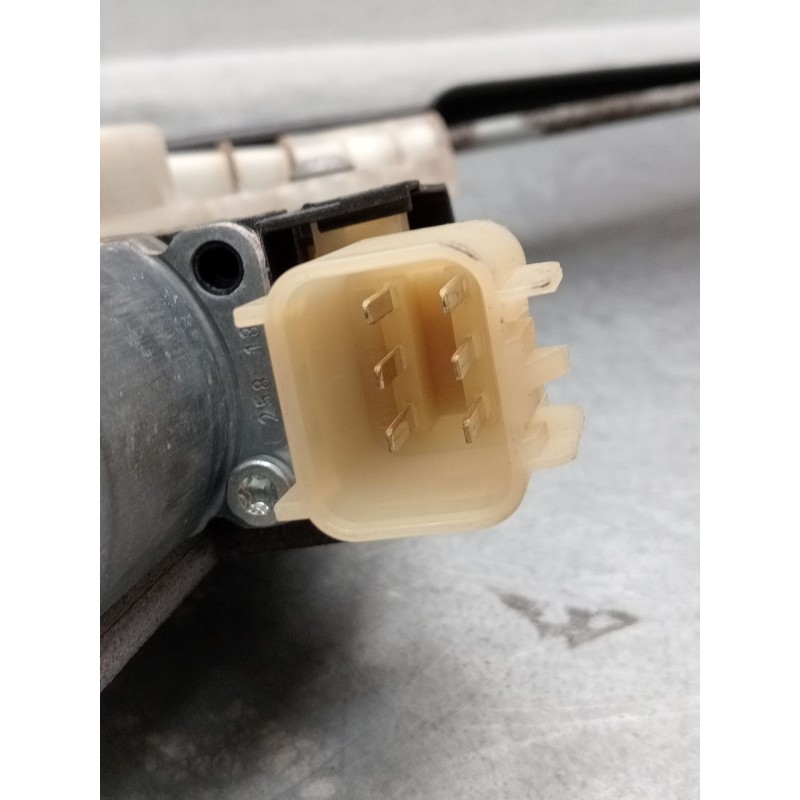 Recambio de elevalunas delantero derecho para jaguar e-pace (x540) 2.0 d180 awd referencia OEM IAM J9C323200AB 5P 