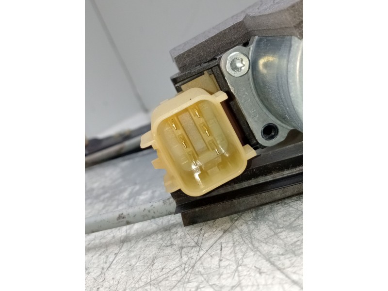 Recambio de elevalunas trasero derecho para jaguar e-pace (x540) 2.0 d180 awd referencia OEM IAM J9C327000AB 5P 