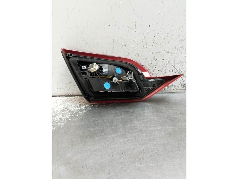 Recambio de piloto trasero derecho interior para ford fiesta (ce1) cool&connect referencia OEM IAM H1BB13A602AH  