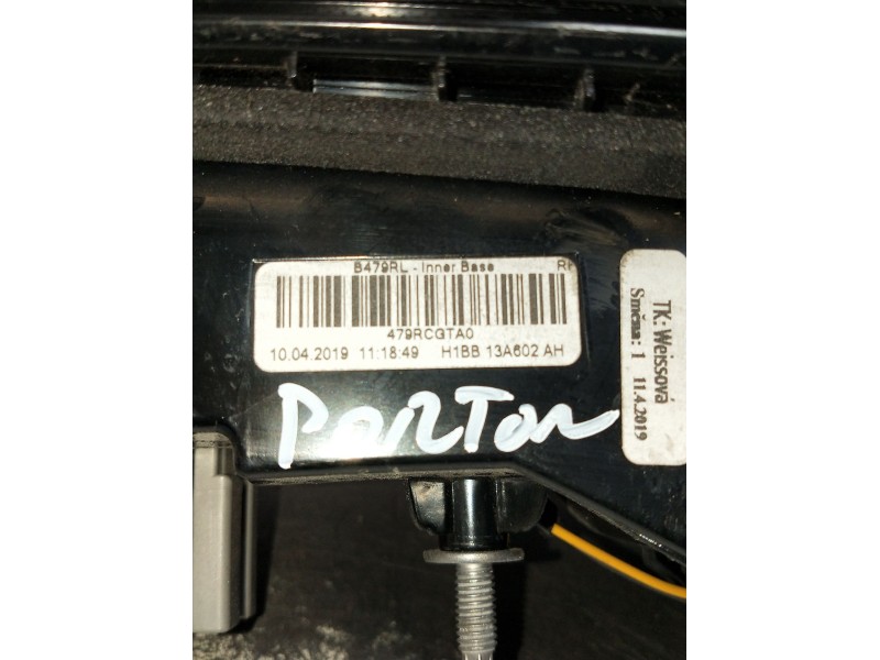 Recambio de piloto trasero derecho interior para ford fiesta (ce1) cool&connect referencia OEM IAM H1BB13A602AH  
