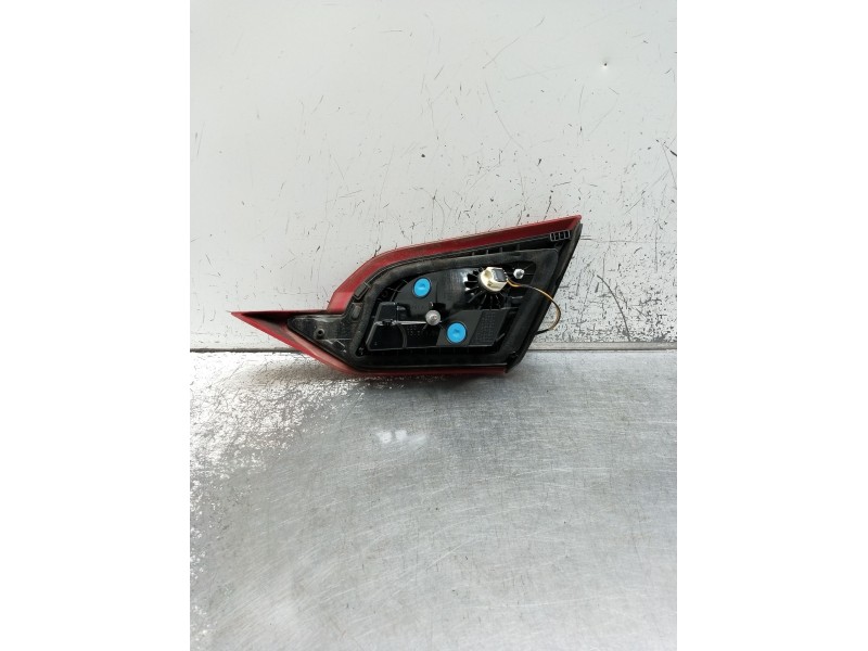 Recambio de piloto trasero izquierdo interior para ford fiesta (ce1) cool&connect referencia OEM IAM H1BB13A603AH  