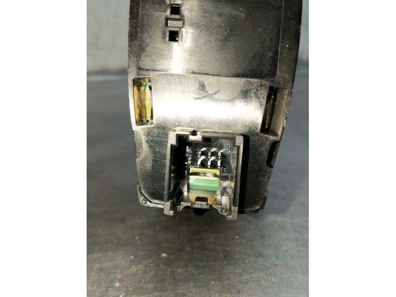 Recambio de mando luces para ford fiesta (ce1) cool&connect referencia OEM IAM H1BT13D061BD 10345673 