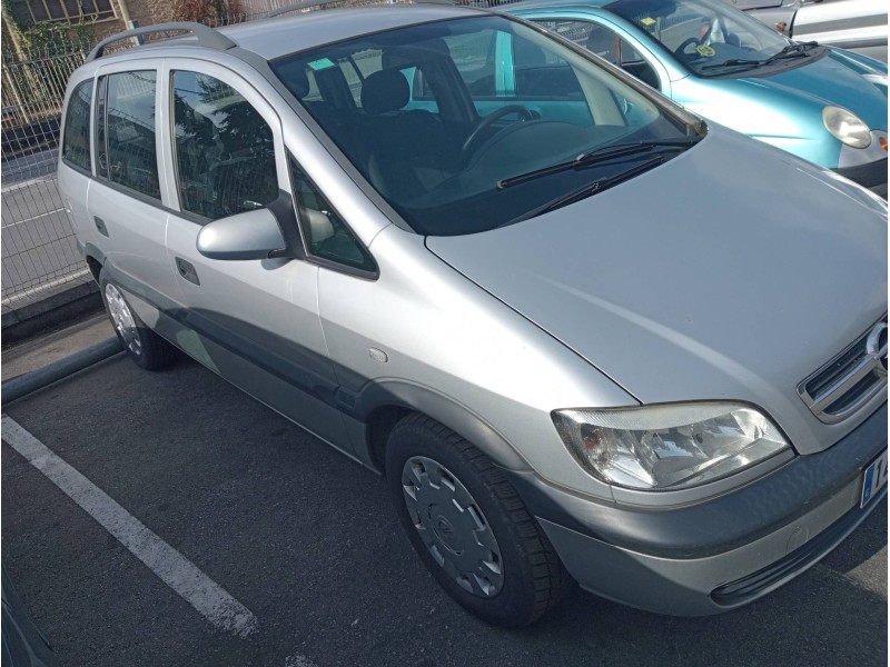 opel zafira a del año 2004