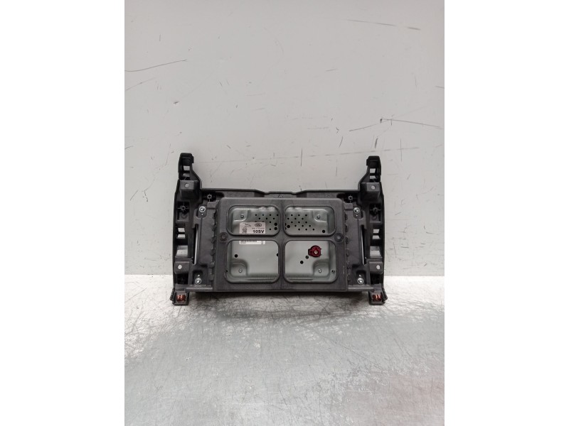 Recambio de pantalla multifuncion para jaguar e-pace (x540) 2.0 d180 awd referencia OEM IAM GX6319C299AE  