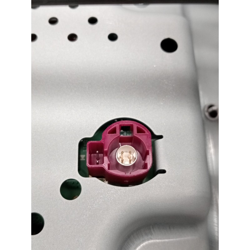 Recambio de pantalla multifuncion para jaguar e-pace (x540) 2.0 d180 awd referencia OEM IAM GX6319C299AE  