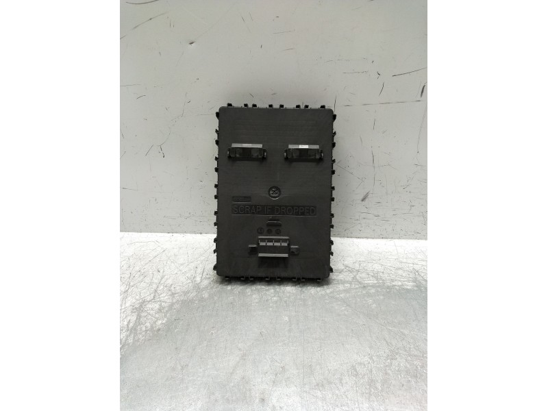 Recambio de caja reles / fusibles para ford fiesta (ce1) cool&connect referencia OEM IAM F005V02978 JU5T15604EJH 20190405