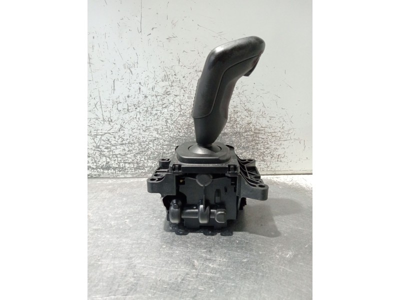 Recambio de palanca cambio para jaguar e-pace (x540) 2.0 d180 awd referencia OEM IAM J9C37E453AA 10136045 102095372