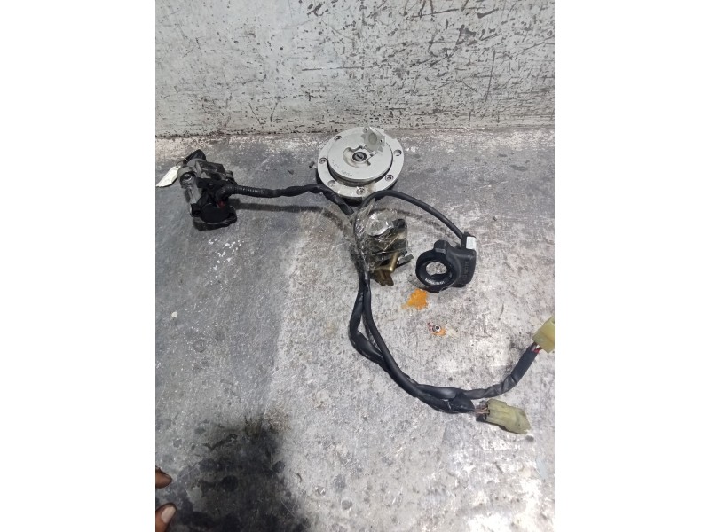 Recambio de conmutador de arranque para honda nt nt 650 v deauville (rc47) referencia OEM IAM    Recambio de conmutador de arranque para honda nt nt 650 v deauville (rc47) referencia OEM IAM