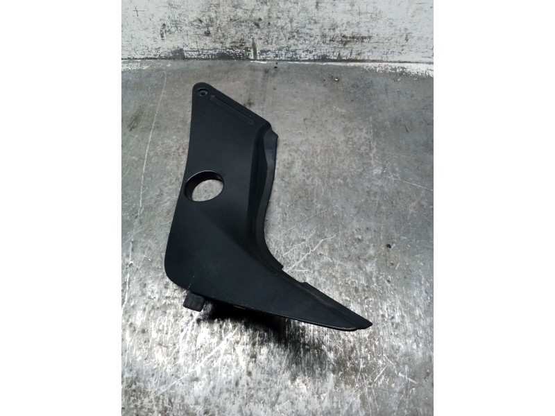 Recambio de moldura para honda nt nt 650 v deauville (rc47) referencia OEM IAM   DERECHO