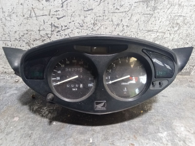 Recambio de cuadro cuentakm para honda nt nt 650 v deauville (rc47) referencia OEM IAM   