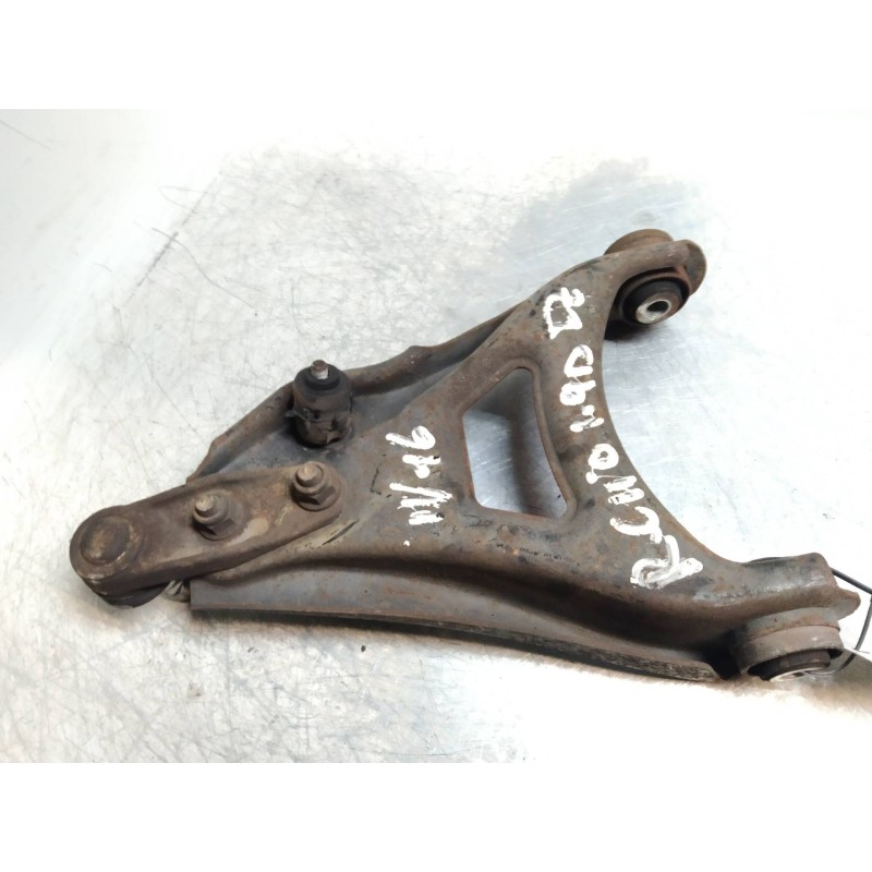 Recambio de brazo suspension inferior delantero izquierdo para renault clio i phase iii 1.9 diesel referencia OEM IAM   