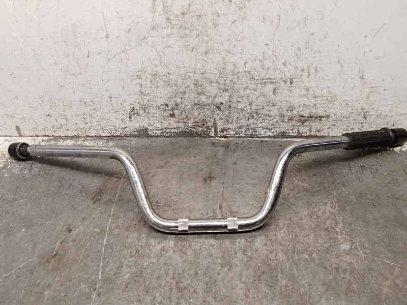 Recambio de manillar para honda nt nt 650 v deauville (rc47) referencia OEM IAM    Recambio de manillar para honda nt nt 650 v deauville (rc47) referencia OEM IAM