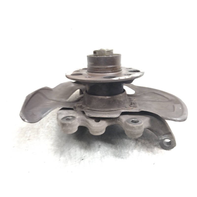 Recambio de mangueta delantera izquierda para mercedes clase clk (w209) coupe 2.7 cdi 20v cat referencia OEM IAM   