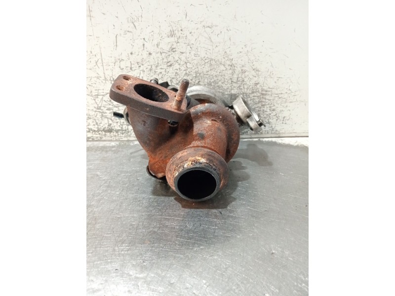 Recambio de turbocompresor para citroën c4 coupé (la_) 1.6 hdi referencia OEM IAM 17313703  