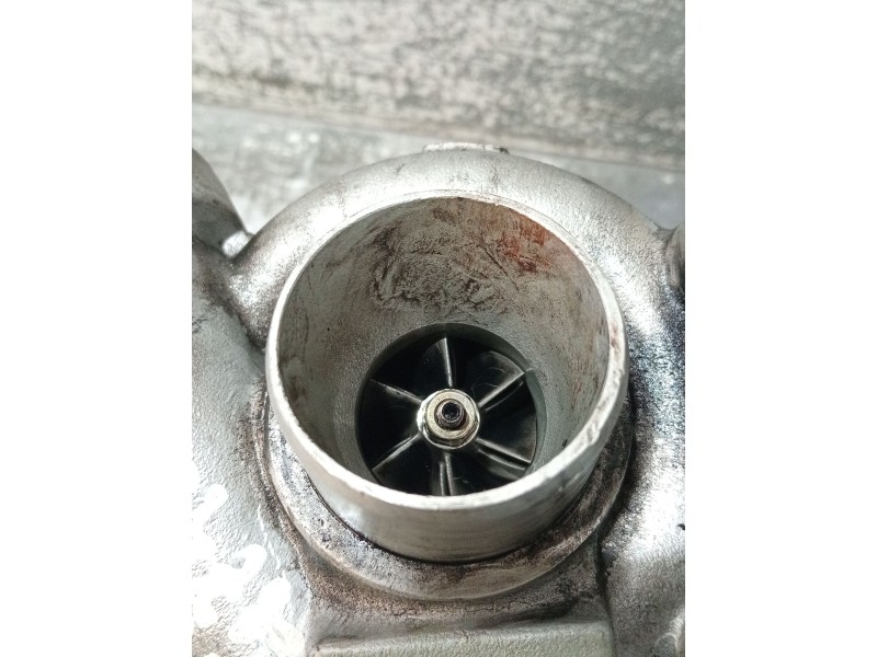 Recambio de turbocompresor para citroën c4 coupé (la_) 1.6 hdi referencia OEM IAM 17313703  