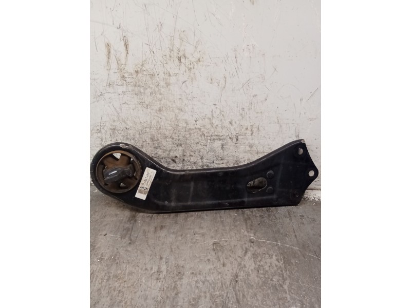 Recambio de brazo suspension inferior trasero izquierdo para hyundai tucson (tl, tle) 1.7 crdi referencia OEM IAM 55270D3050  