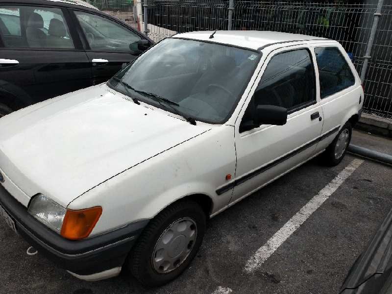 ford fiesta berl./courier del año 1990
