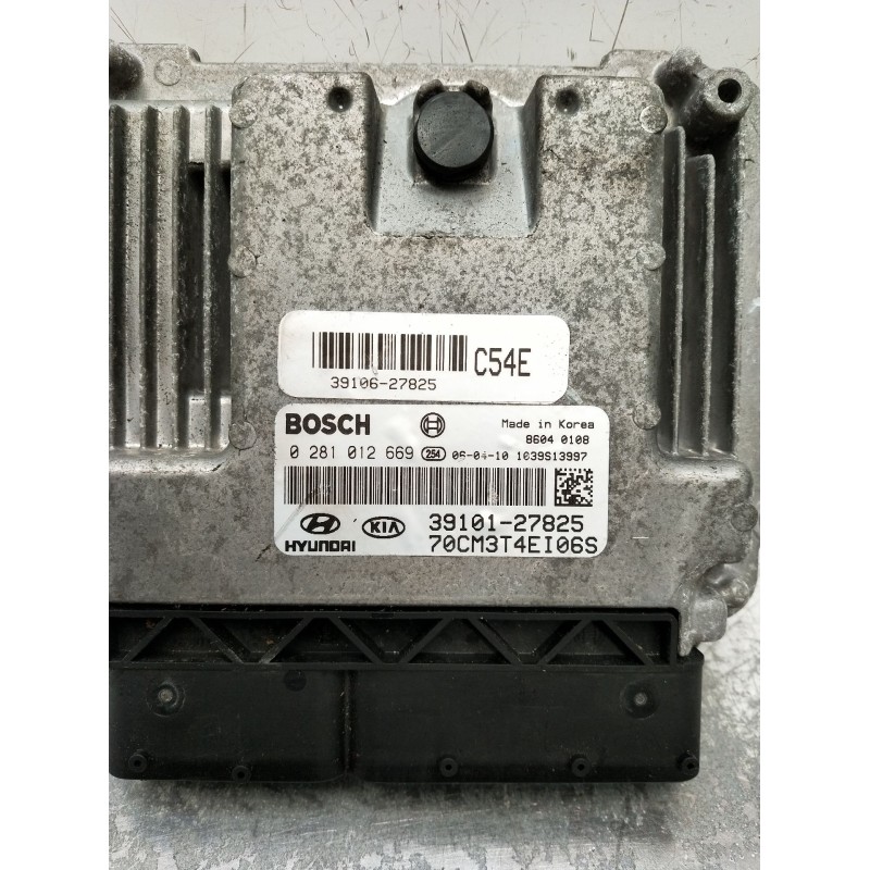 Recambio de centralita motor uce para hyundai santa fé ii (cm) 2.2 crdi gls 4x4 referencia OEM IAM 0281012669 3910127825 70CM3T4