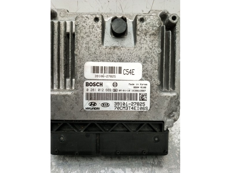 Recambio de centralita motor uce para hyundai santa fé ii (cm) 2.2 crdi gls 4x4 referencia OEM IAM 0281012669 3910127825 70CM3T4