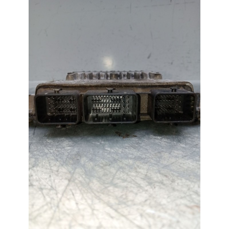 Recambio de centralita motor uce para citroën xsara (n1) 2.0 hdi 90 referencia OEM IAM 5WS40106GT SW9653647880 