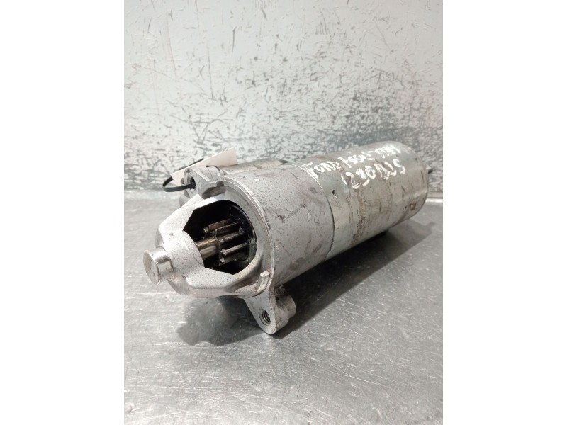 Recambio de motor arranque para ford focus i sedán (dfw) 1.8 turbo di / tddi referencia OEM IAM 330765  
