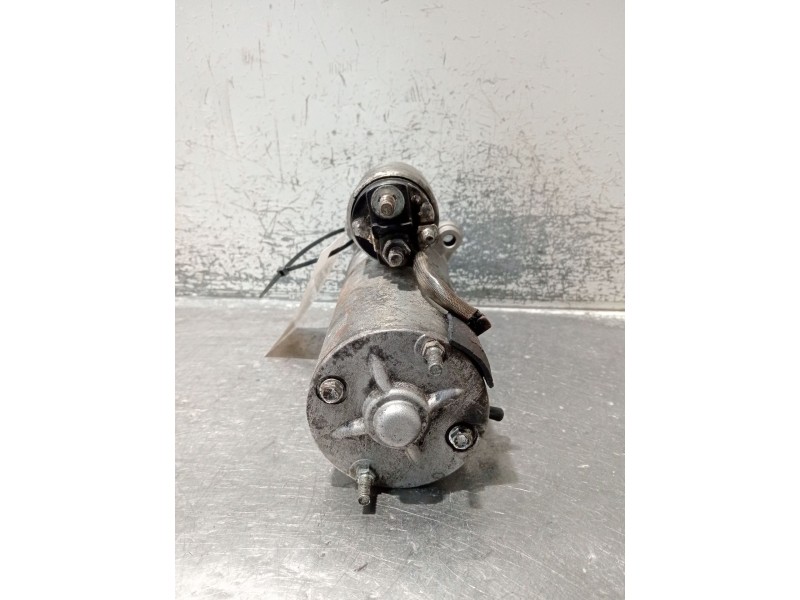 Recambio de motor arranque para ford focus i sedán (dfw) 1.8 turbo di / tddi referencia OEM IAM 330765  
