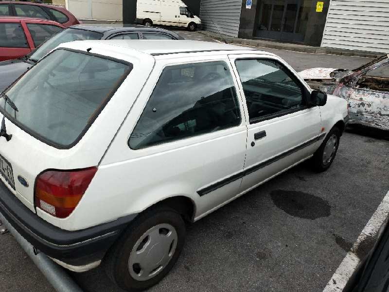 ford fiesta berl./courier del año 1990
