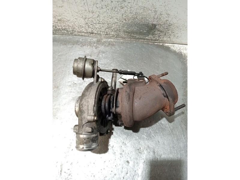 Recambio de turbocompresor para ssangyong rexton / rexton ii (gab_) 2.7 xdi referencia OEM IAM A6650901080 7422890003 