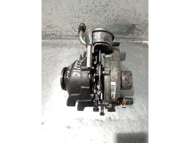 Recambio de turbocompresor para renault grand scénic ii (jm0/1_) 1.9 dci (jm14) referencia OEM IAM H8200575462 7639804 GTA1546LV