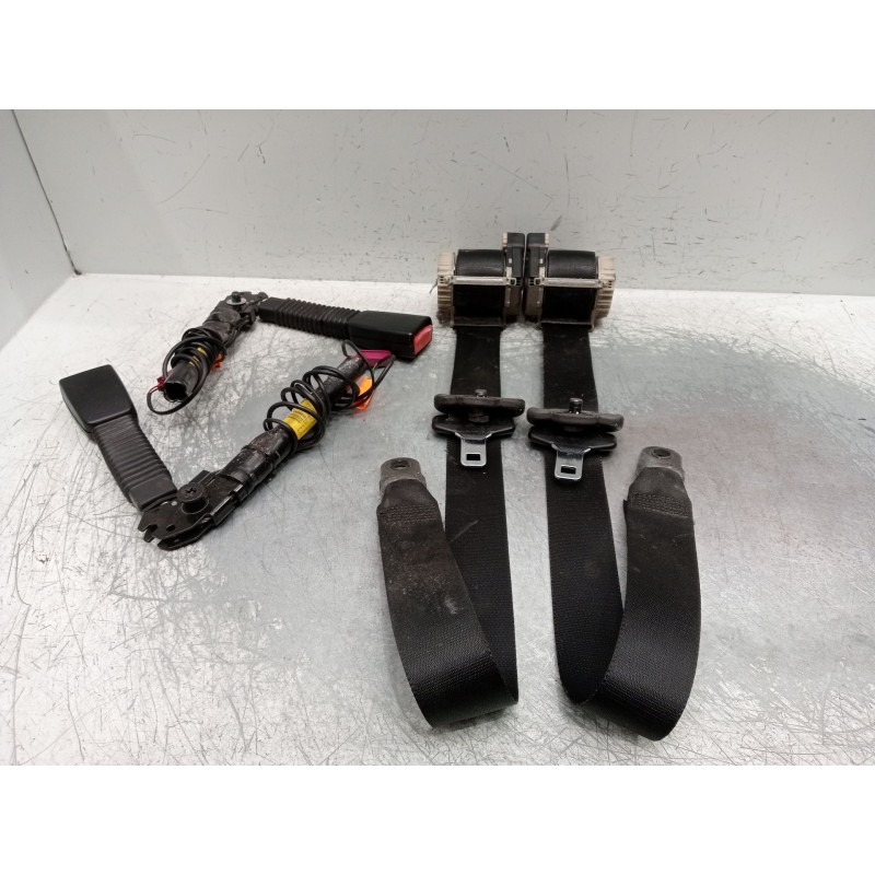 Recambio de juego cinturones delantero para ford focus ii (da_, hcp, dp) 1.8 tdci referencia OEM IAM  5P 