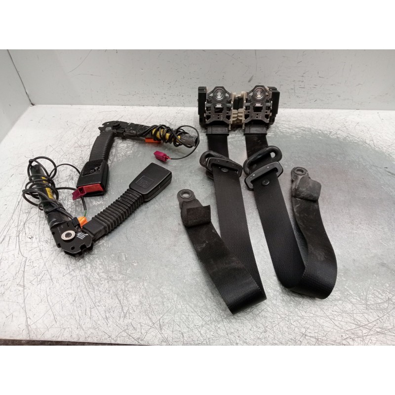 Recambio de juego cinturones delantero para ford focus ii (da_, hcp, dp) 1.8 tdci referencia OEM IAM  5P 
