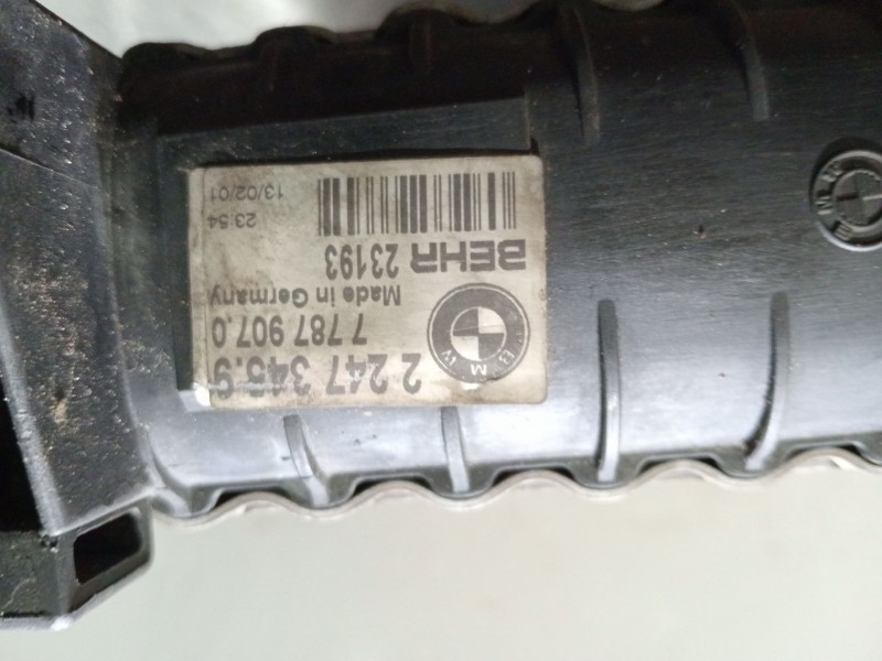 Recambio de radiador agua para bmw 5 (e39) 525 d referencia OEM IAM 77879070 22473459 