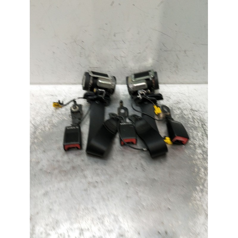 Recambio de juego cinturones trasero para mercedes-benz clase a (w169) a 180 cdi (169.007, 169.307) referencia OEM IAM  5P 