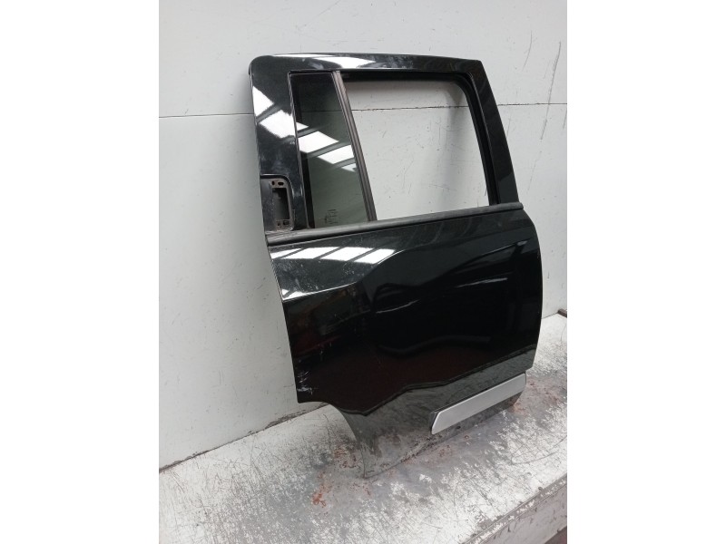 Recambio de puerta trasera derecha para jeep compass (mk49) 2.0 crd 4x4 referencia OEM IAM  5P 