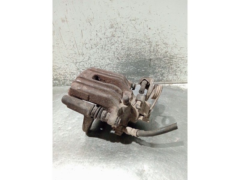Recambio de pinza freno trasera derecha para audi a4 b6 avant (8e5) 2.5 tdi quattro referencia OEM IAM   